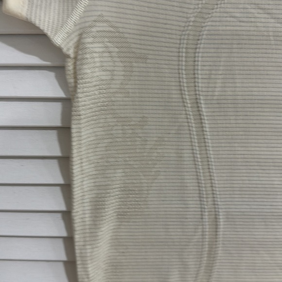 Top - Picture 3 of 7